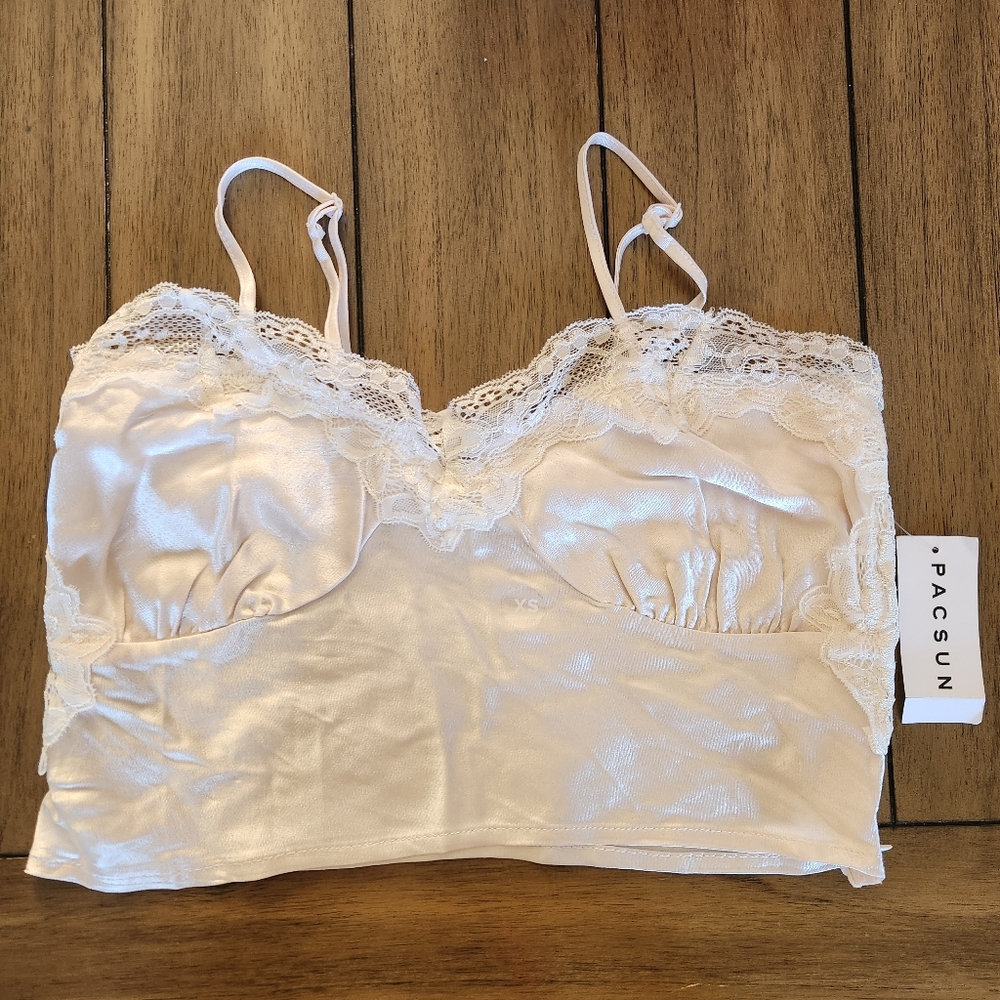 Off-white Crop Top